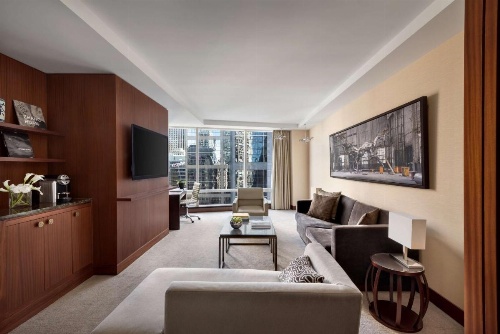 Shangri-La Hotel Toronto image 15