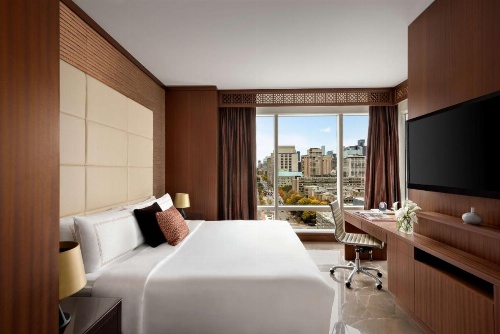 Shangri-La Hotel Toronto image 5